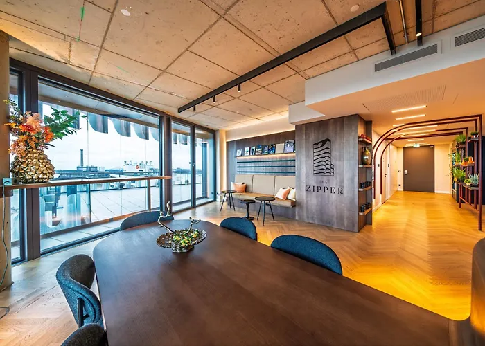 The Zipper Hotel Und Apartments Düsseldorf
