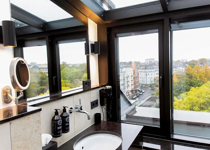 MUZE Hotel Dusseldorf - Handwritten Collection