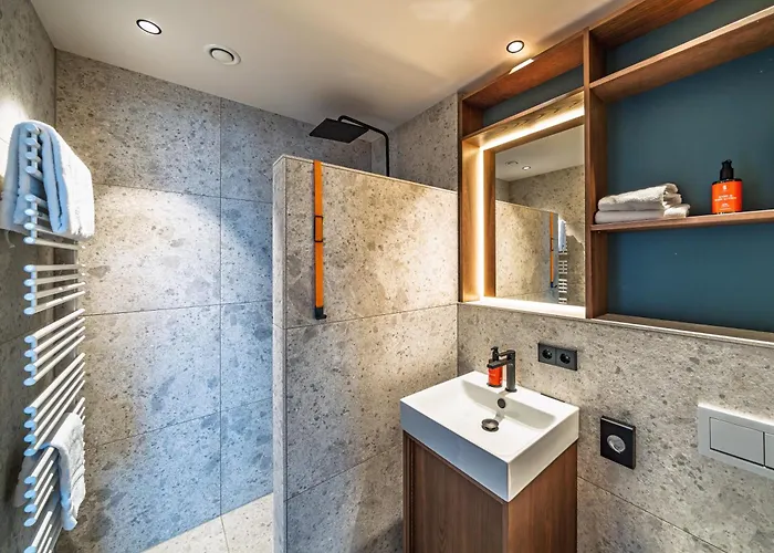 The Zipper Hotel Und Apartments Düsseldorf